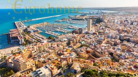 Foto 2 de Edificio en venta en Campello Playa, Alicante
