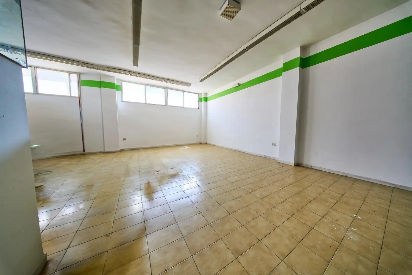 Local comercial en venda a Avenida ING. GUTIERREZ SEGURA, imagen 14