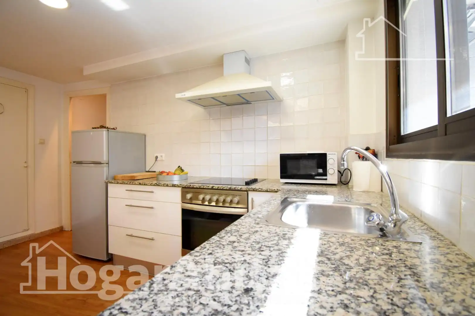 Küche von Wohnung zum Verkauf in Oliva mit Klimaanlage, Heizung und Parkett