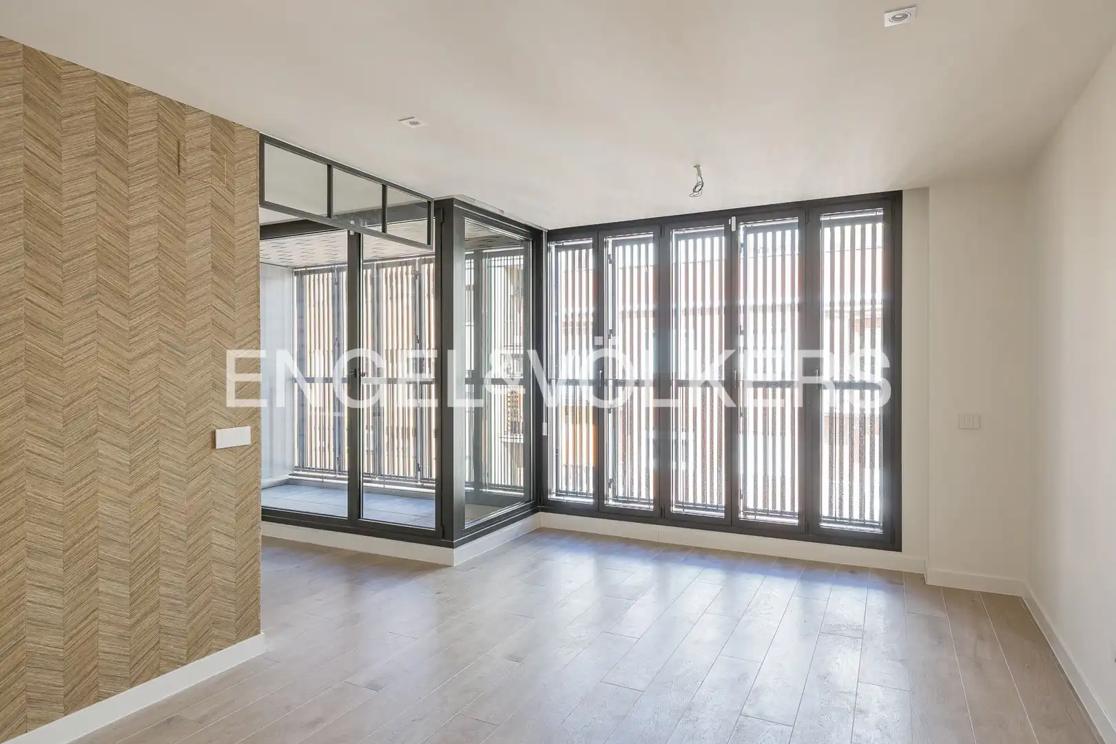 Piso en venta en Madrid con Aire acondicionado, Calefacción y Jardín privado