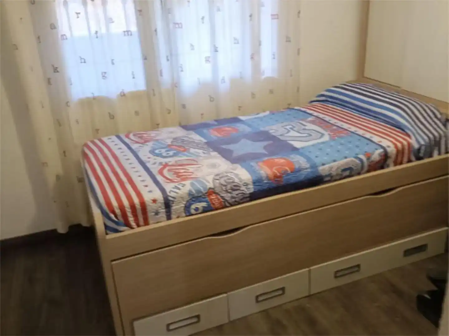 Dormitori de Apartament en venda en Roquetas de Mar amb Aire condicionat