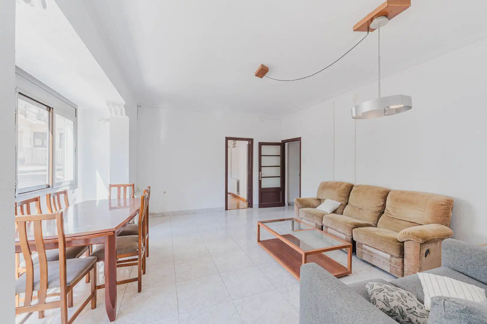 Sala de estar de Piso en venta en Barcelona con Calefacción, Parquet y Horno