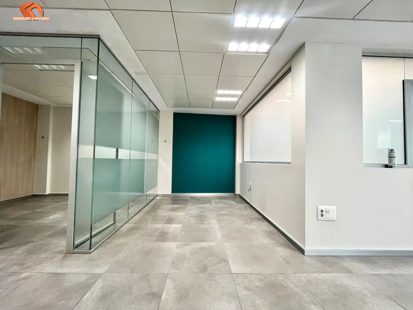 Gewerbefläche zur Miete in Avenida Ansite 110, imagen 5