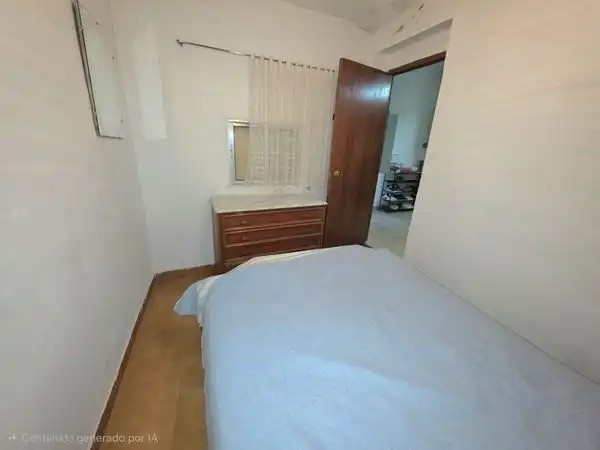 Dormitori de Casa adosada en venda en María amb Jardí privat, Traster i Moblat