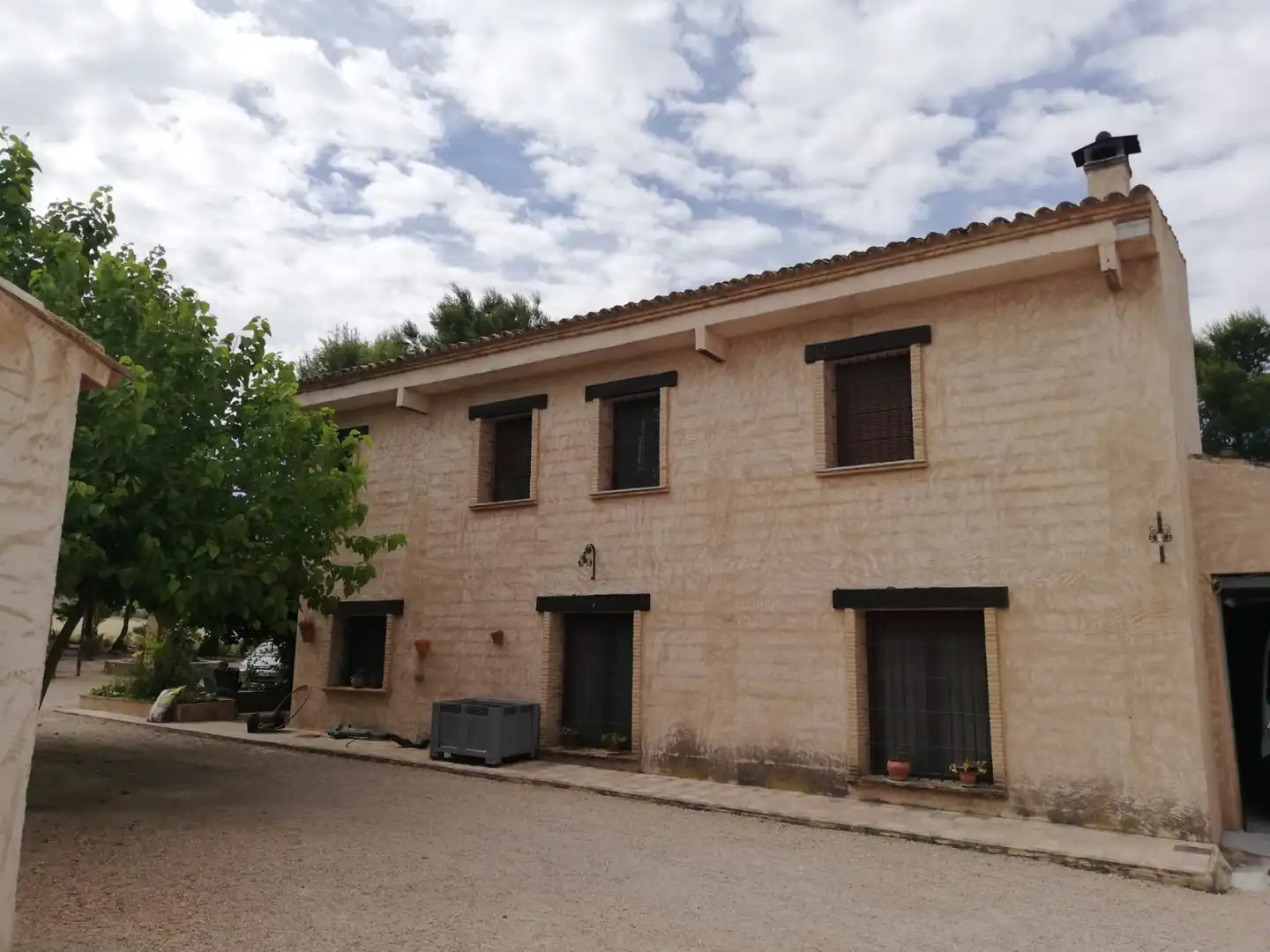 House with pool for sale in Yecla, imagen 2