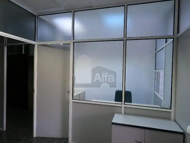 Commercial properties for rent in Valencia  with Air Conditioner and Furnished