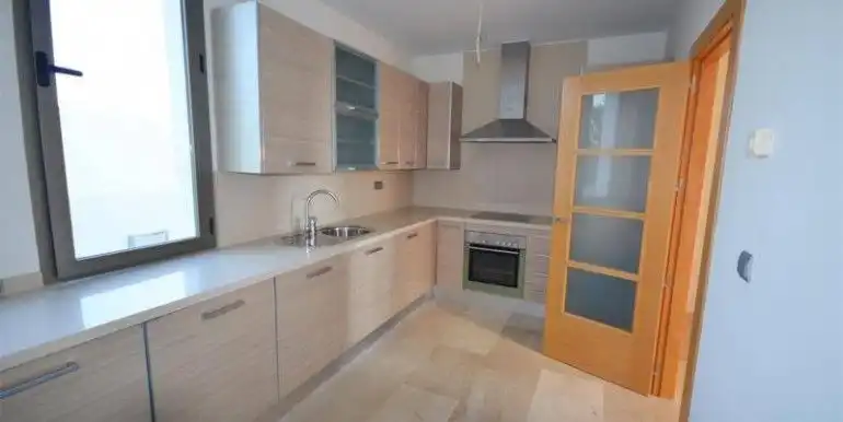 Casa con terraza en alquiler en Benahavís pueblo, imagen 3