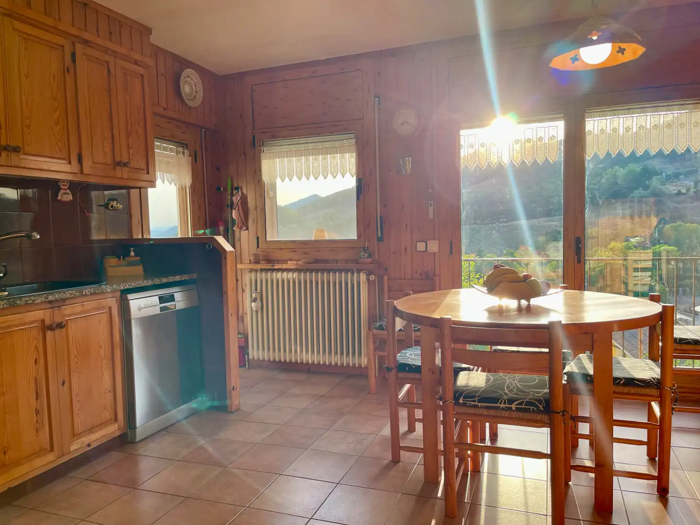 Cocina de Casa o chalet en venta en Sant Pau de Segúries con Aire acondicionado, Jardín privado y Terraza