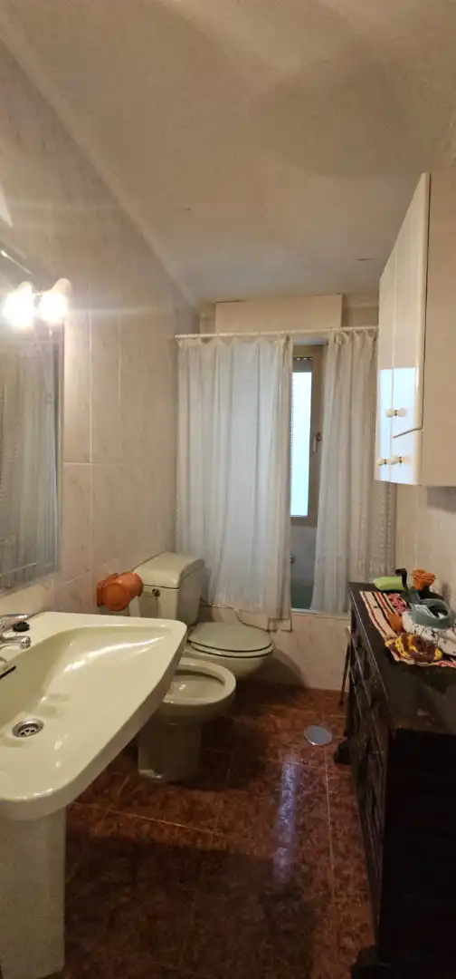 Badezimmer von Wohnung zum Verkauf in Puertollano mit Heizung, Abstellraum und Möbliert