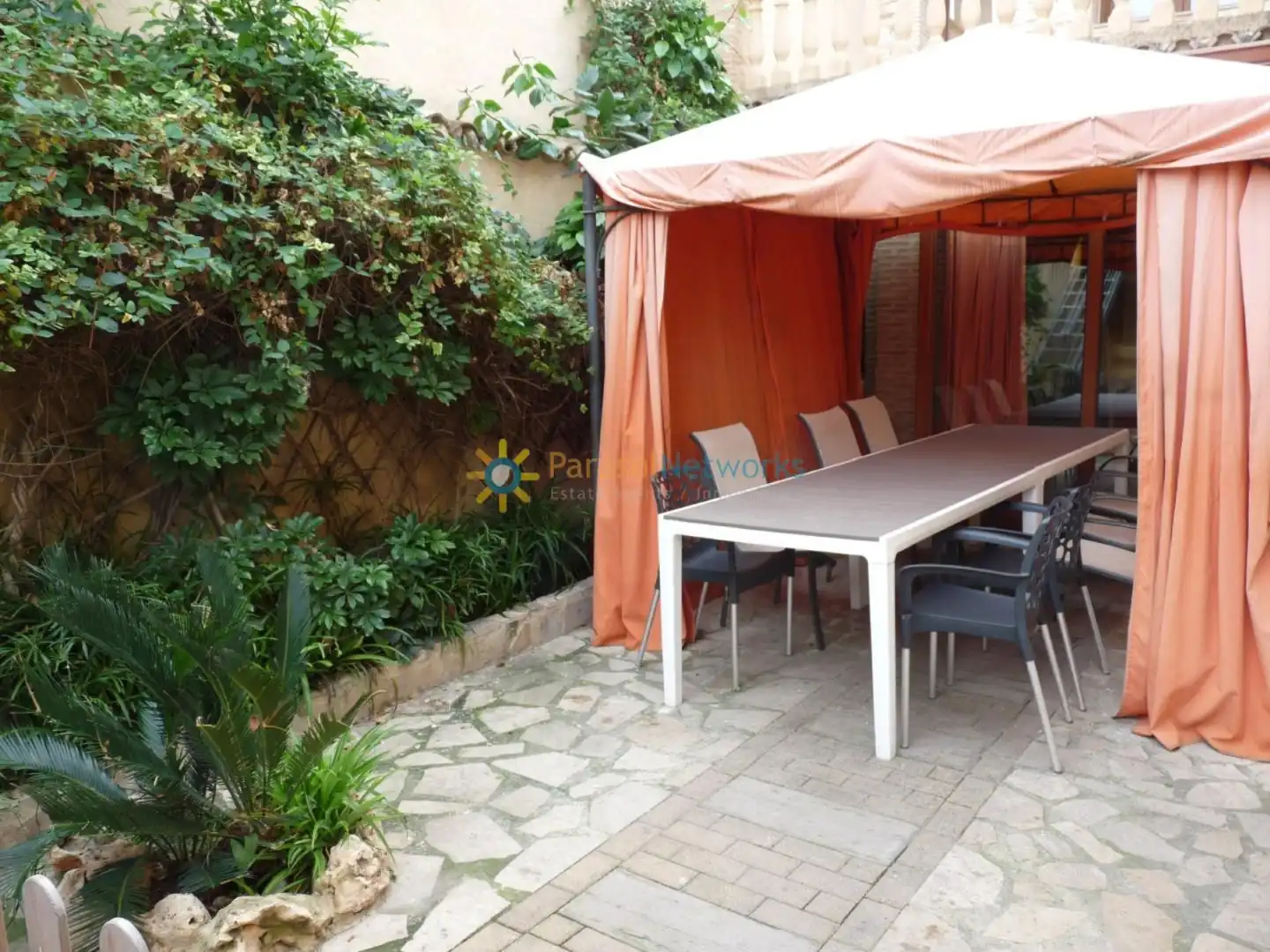 Terrassa de Finca rústica en venda en El Palomar amb Aire condicionat, Calefacció i Jardí privat