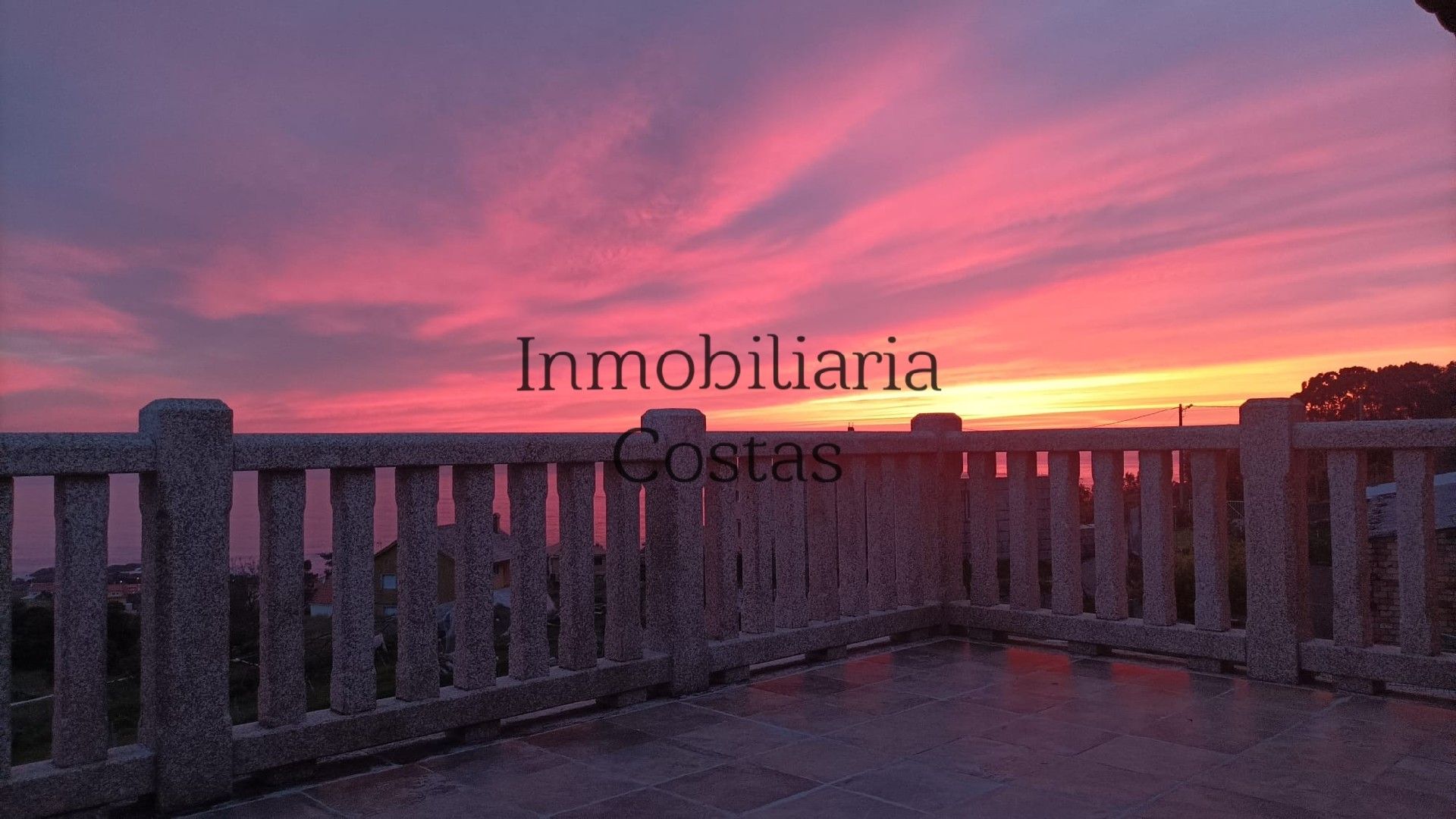 House or chalet for sale in Oia