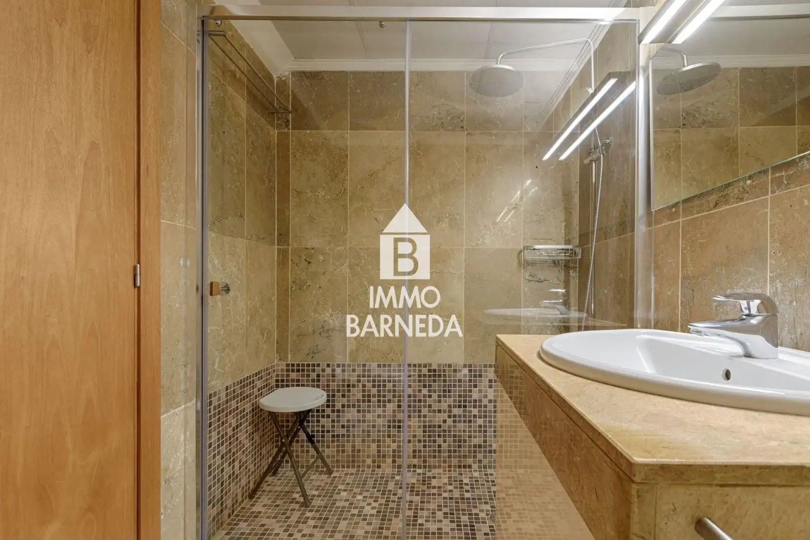 Bathroom of Flat for sale in Roses  with Air Conditioner, Heating and Terrace