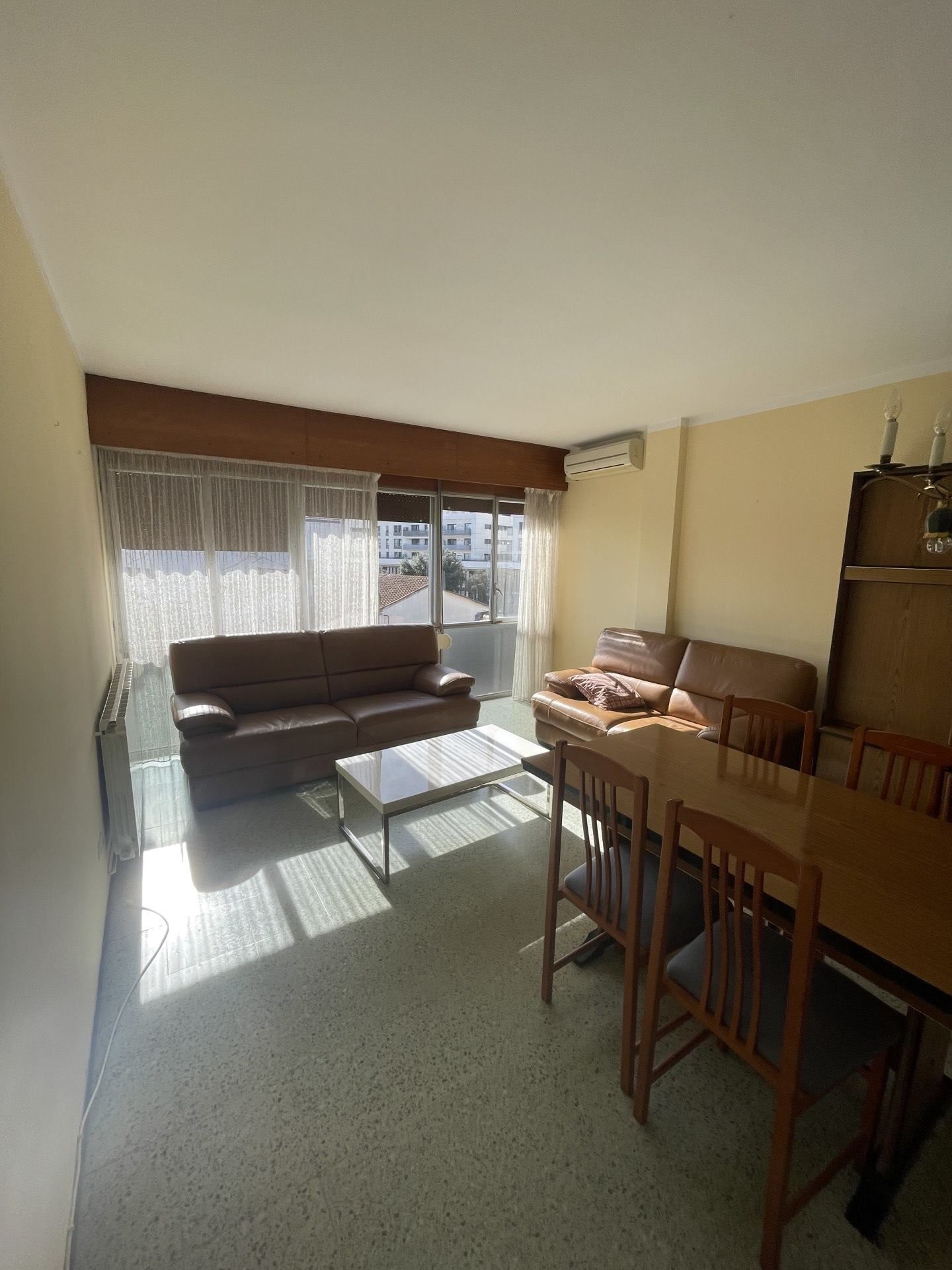 Living room of Flat for rent in Sarrià de Ter  with Air Conditioner, Heating and Furnished