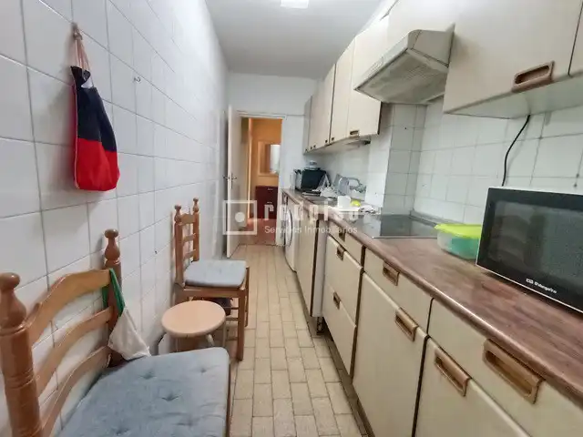 Cocina de Piso en venta en Madrid con Calefacción, Parquet y Terraza
