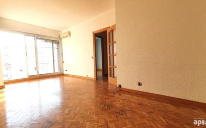 Sala d'estar de Pis en venda en Sabadell amb Aire condicionat, Calefacció i Balcó