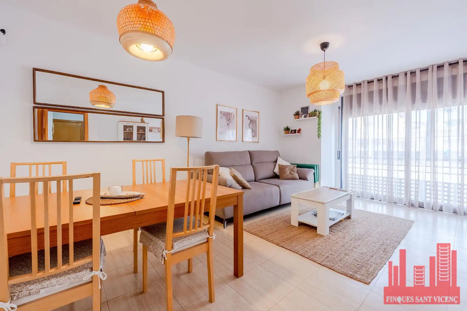 Living room of Flat for sale in Sant Vicenç Dels Horts  with Air Conditioner and Heating