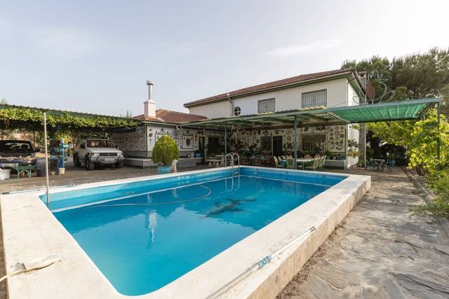Casa-chalet en Venta en  de viznar en Víznar