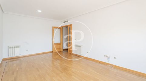 Photo 5 of Flat for rent in Montecarmelo, Madrid Capital