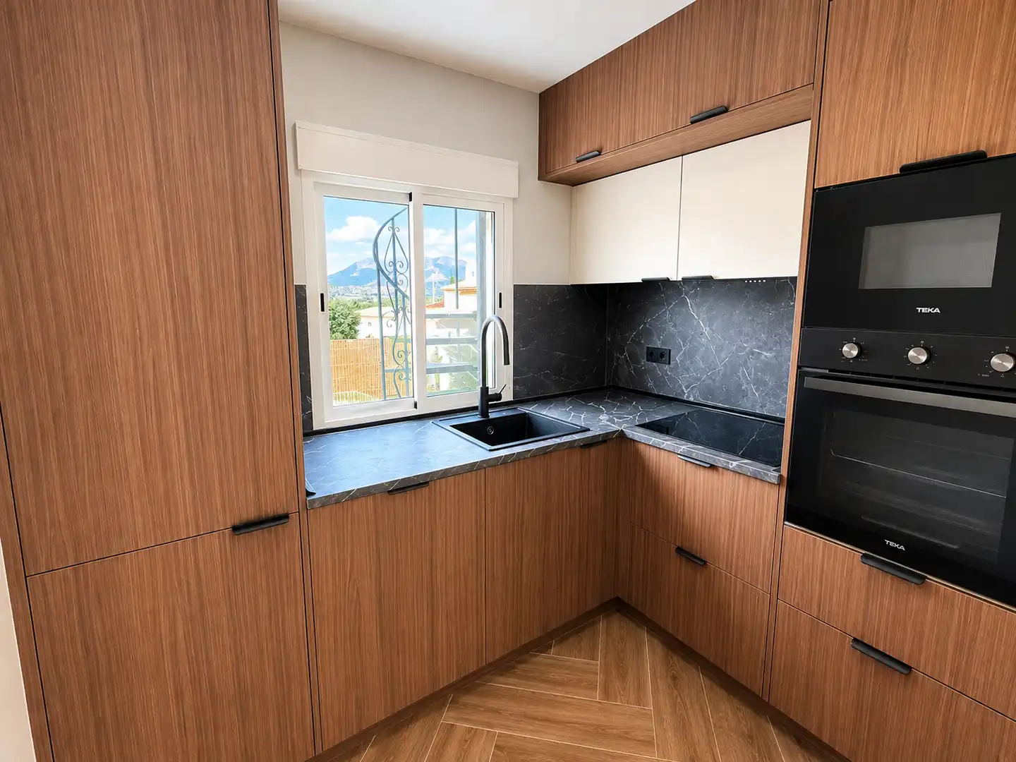 Cocina de Casa o chalet en venta en La Nucia con Aire acondicionado, Terraza y Piscina