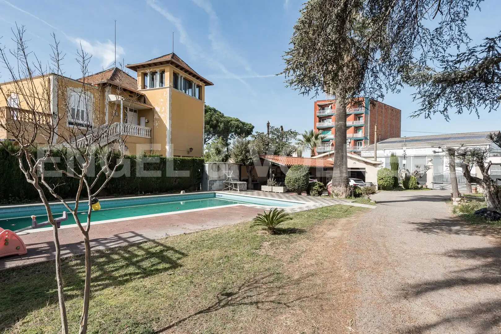 Vista exterior de Casa o chalet de alquiler en Sant Fost de Campsentelles con Calefacción, Jardín privado y Terraza