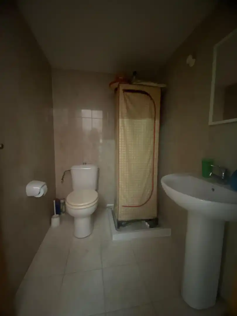 Local comercial en venda a Carrer la Safor 38, imagen 4