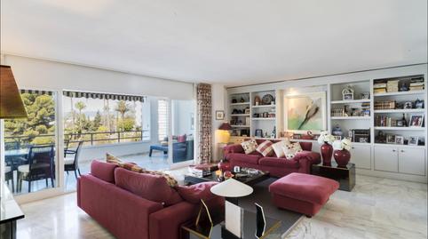 Foto 5 de Apartament en venda a Río Real, Marbella