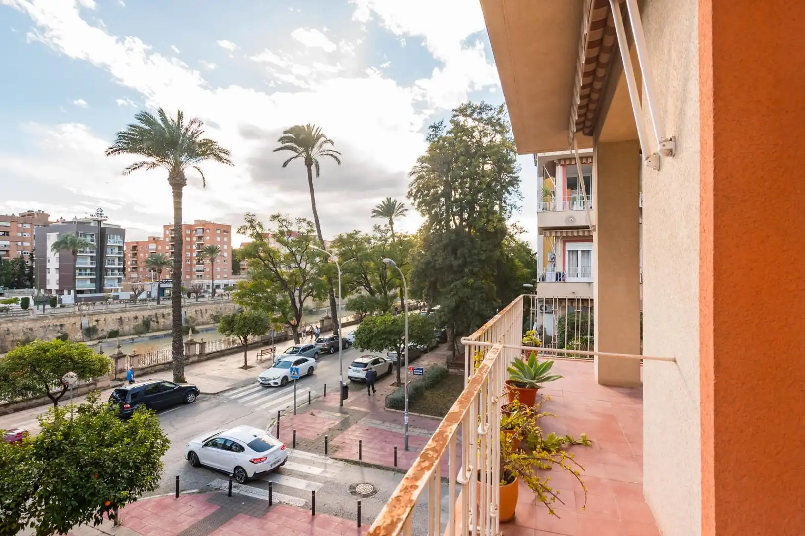 Vista exterior de Pis en venda en Murcia amb Calefacció, Terrassa i Moblat