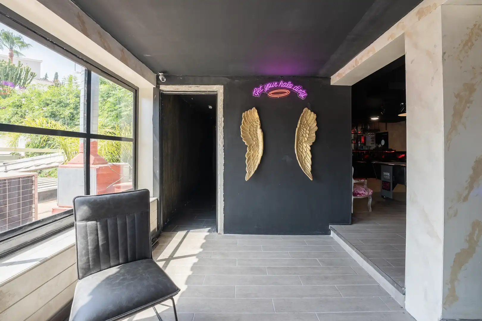 Commercial properties for sale in Marbella  with Air Conditioner