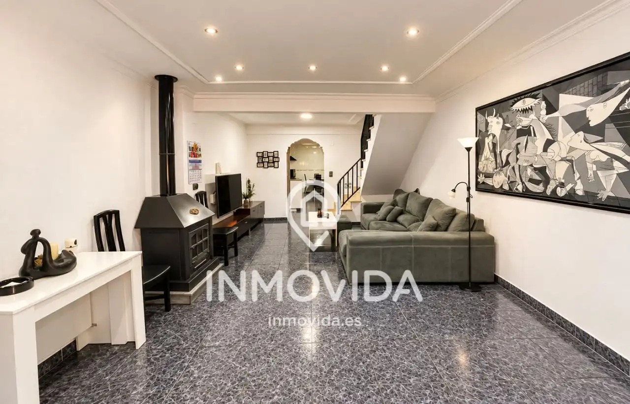 Casa amb balcó en venda a Carrer Sant Josep, imagen 13