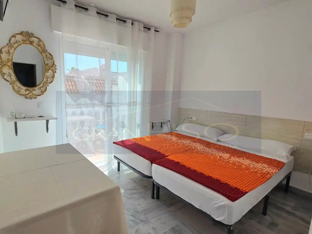 Dormitori de Casa adosada en venda en Manilva amb Terrassa, Balcó i Piscina comunitària