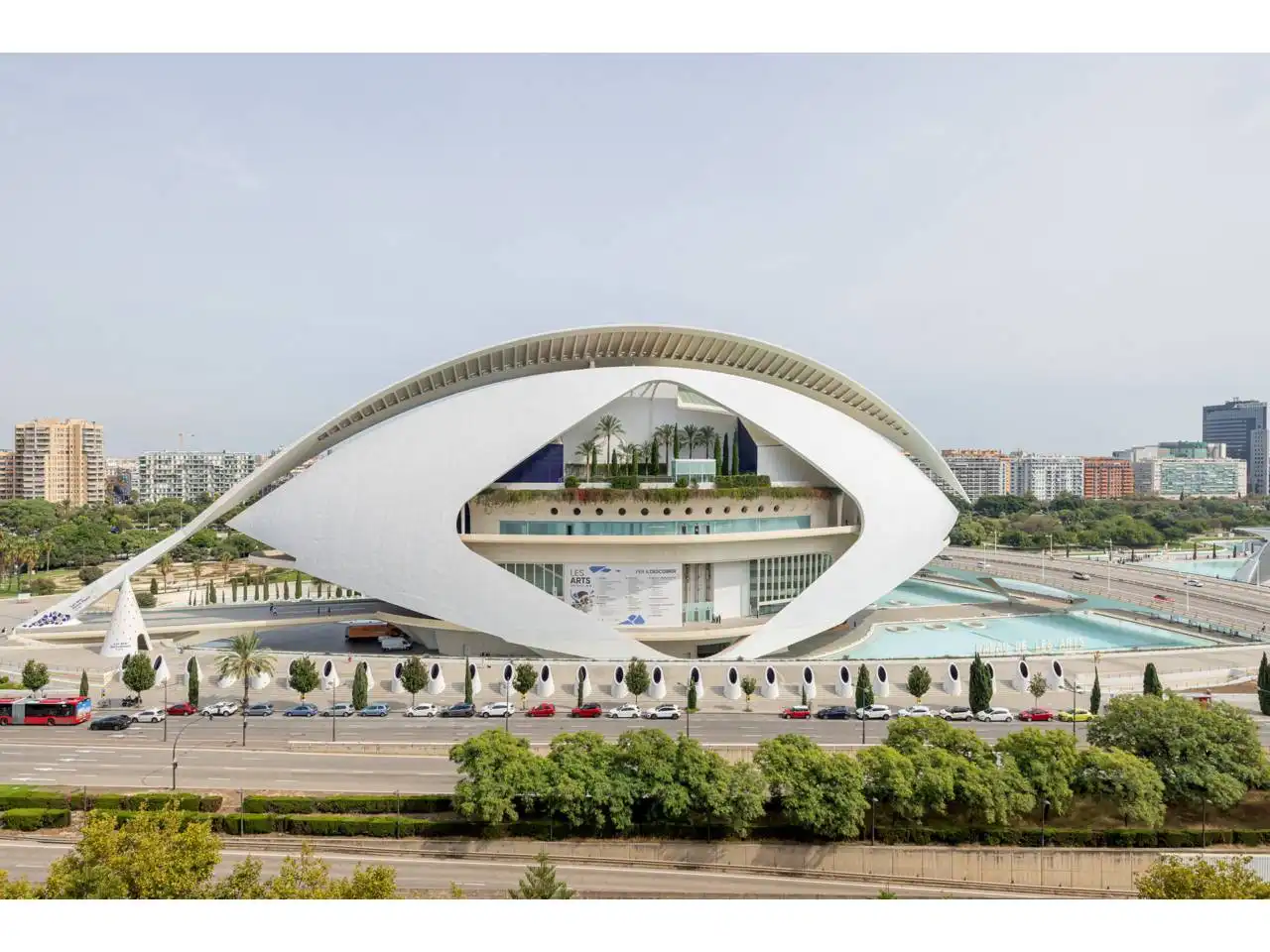 Vista exterior de Piso en venta en Valencia con Aire acondicionado, Terraza y Amueblado