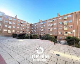 Vista exterior de Pis en venda en Aranjuez amb Aire condicionat i Balcó