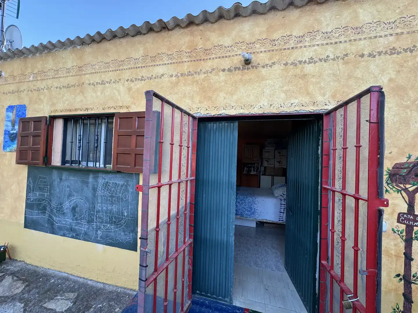 Vista exterior de Finca rústica en venda en Grijota amb Jardí privat, Traster i Piscina
