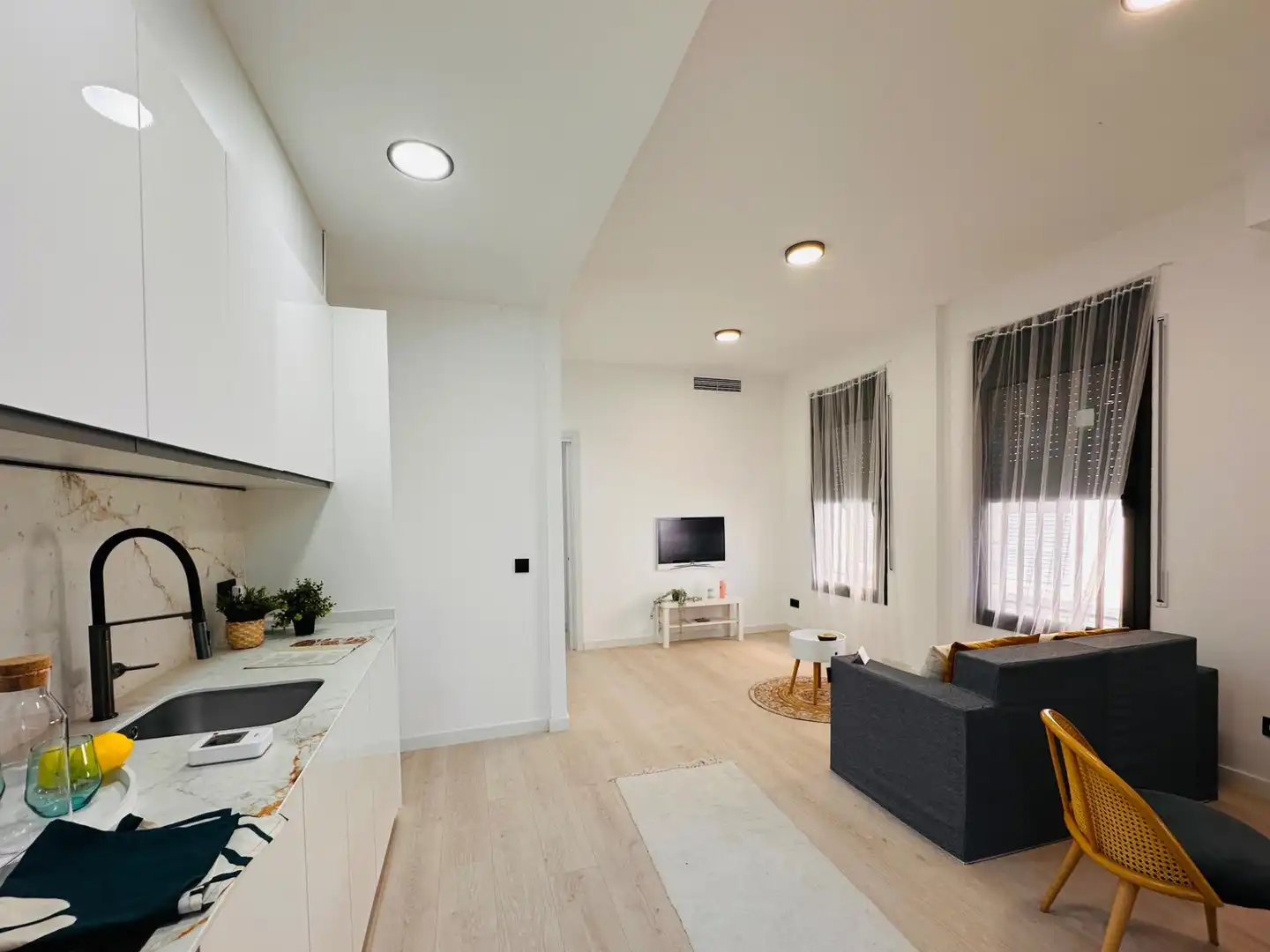 Sala d'estar de Planta baixa en venda en Palamós amb Aire condicionat, Calefacció i Balcó
