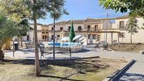 Vista exterior de Casa adosada en venda en Lucena amb Terrassa i Balcó