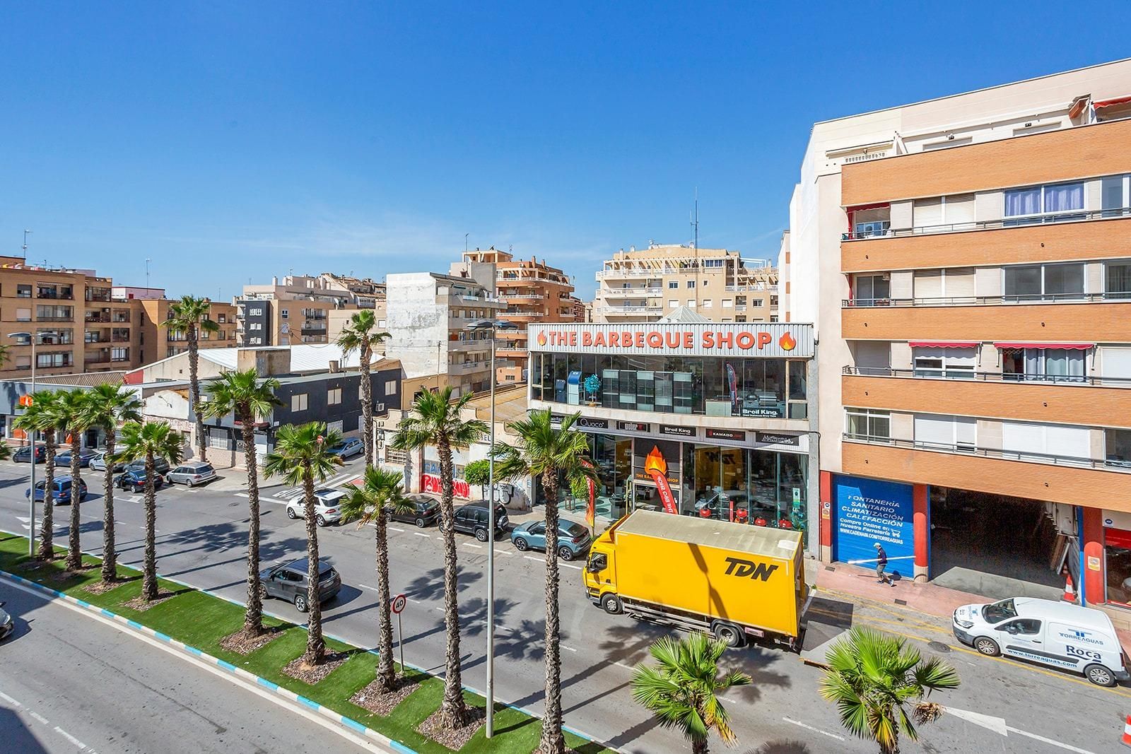 Vista exterior de Apartament en venda en Torrevieja amb Terrassa i Balcó