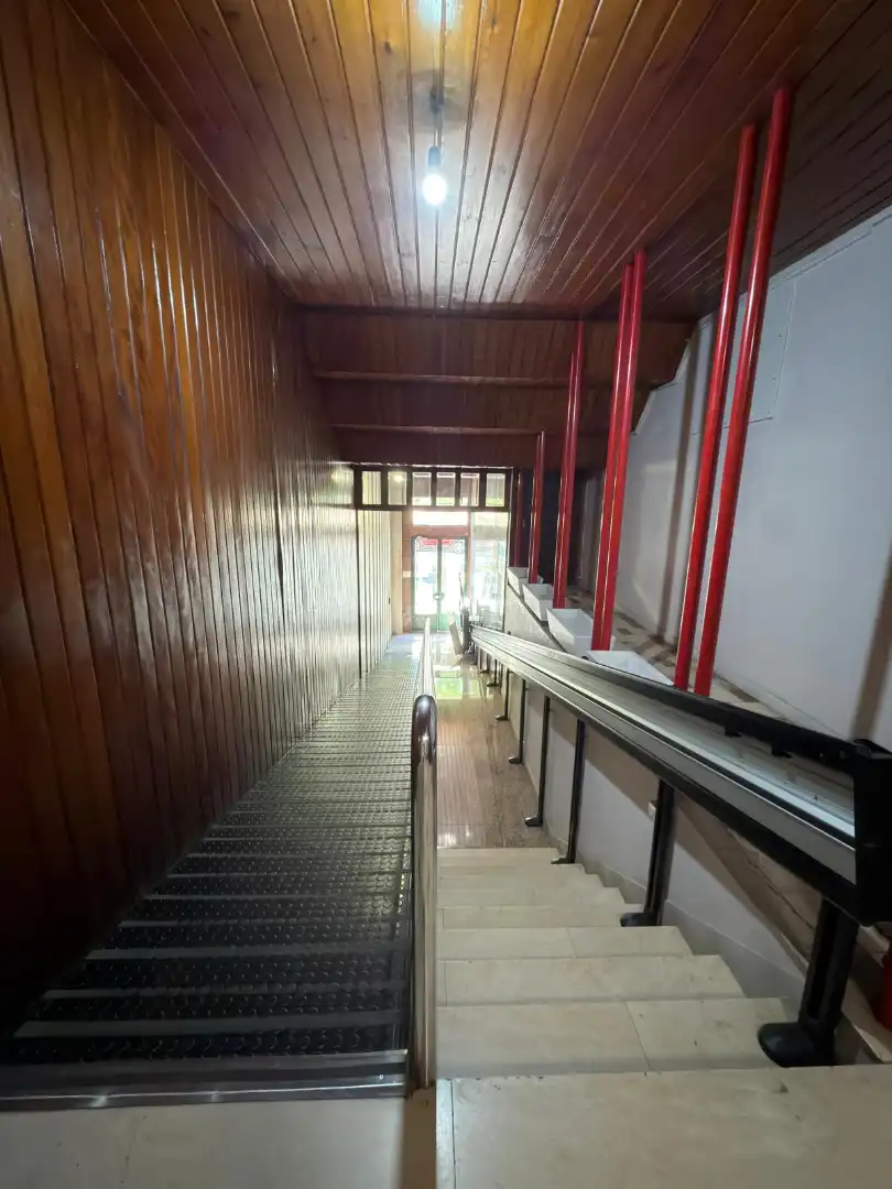 Piso en venta en Pontevedra Capital  con Calefacción, Parquet y Horno