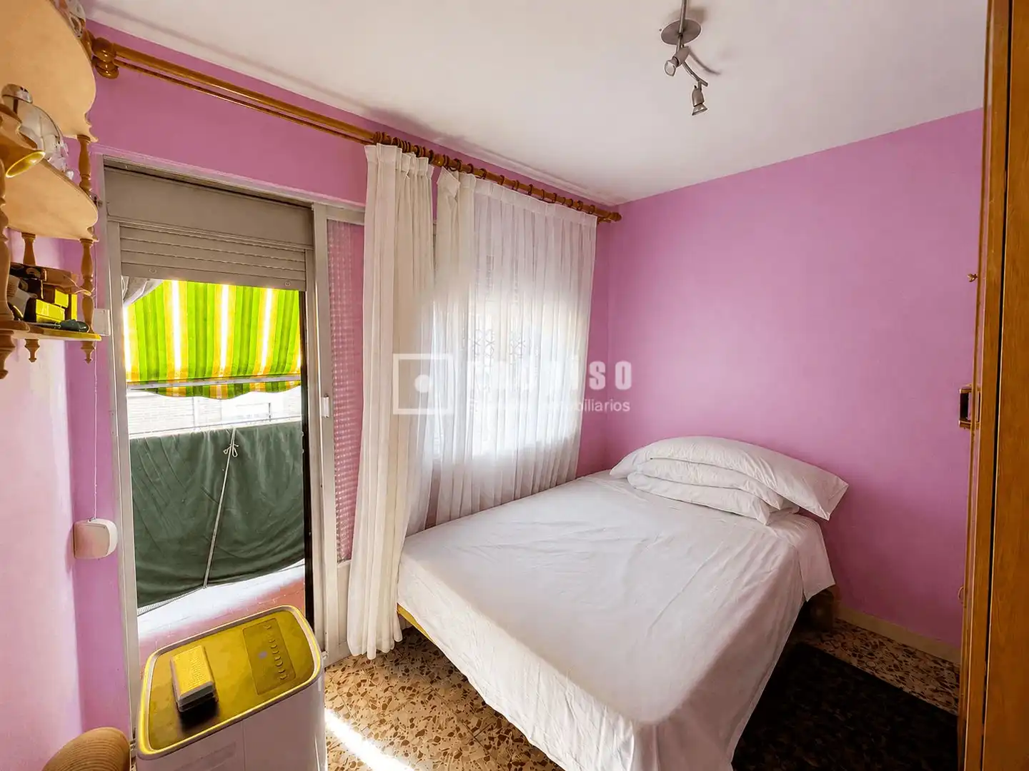 Habitación de Casa o chalet en venta en Coslada con Calefacción, Terraza y Trastero