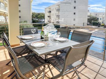 Pis amb balcó en venda a DE JOANOT MARTORELL