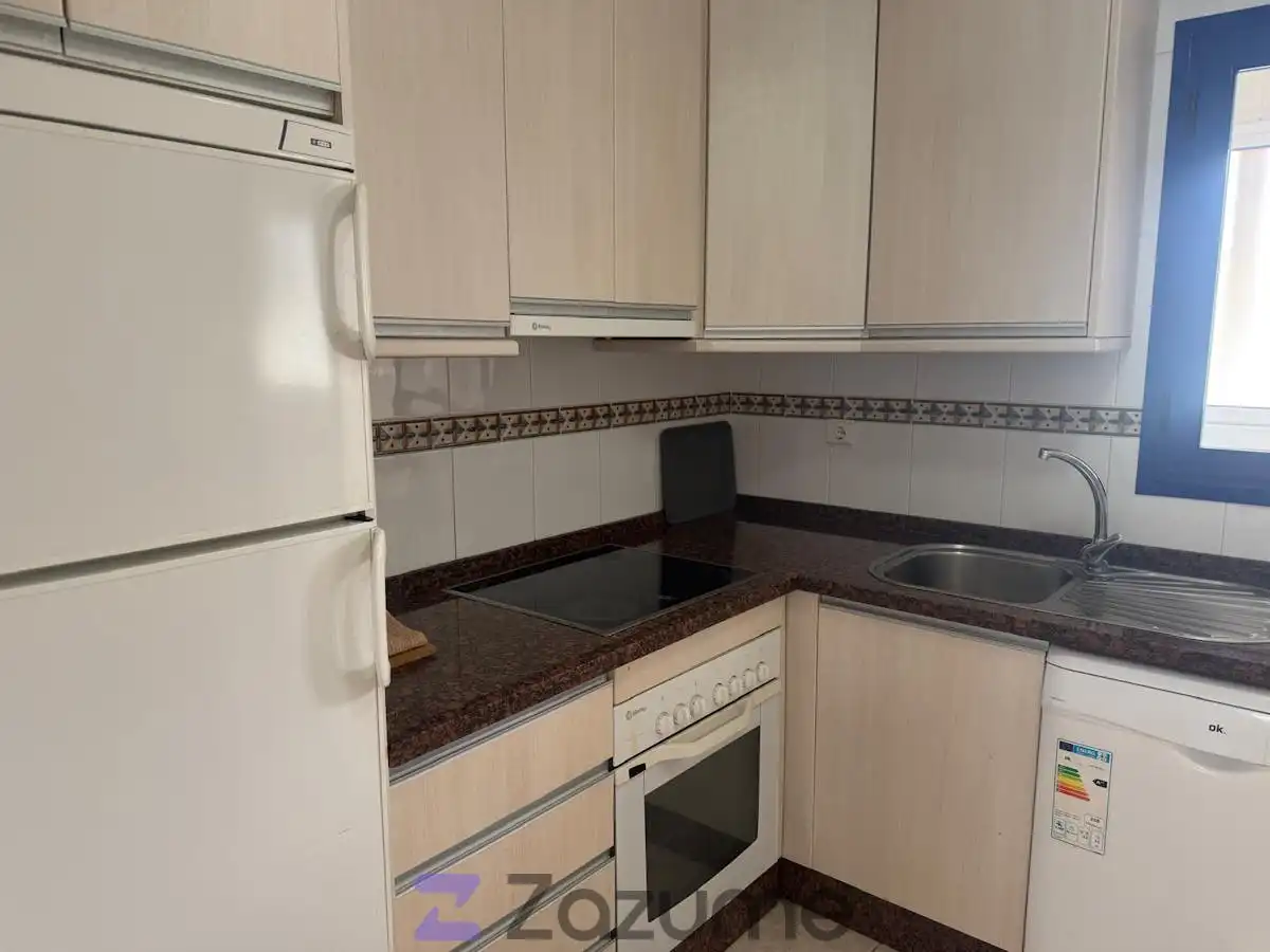 Cocina de Piso de alquiler en Manilva con Aire acondicionado, Terraza y Piscina