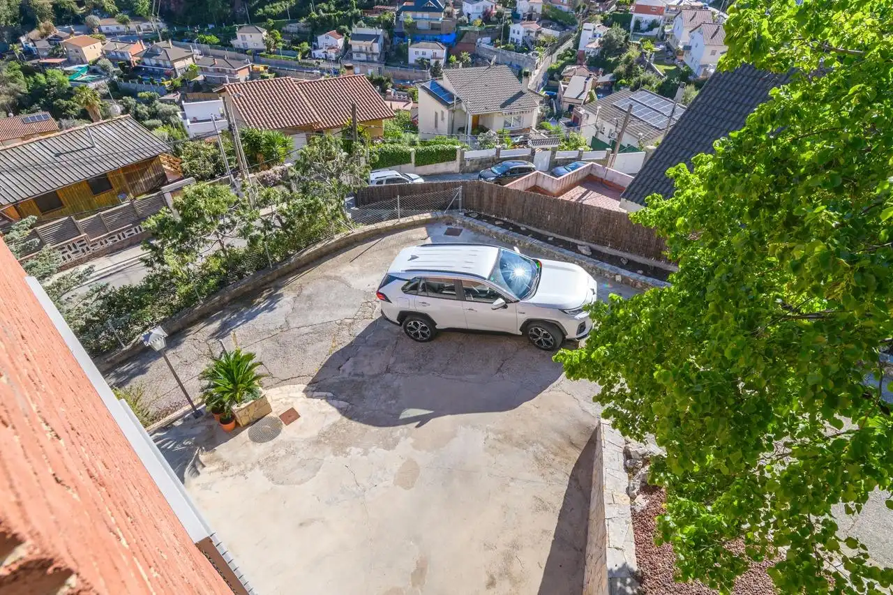 Parking de Casa o chalet en venta en Vallirana con Aire acondicionado y Balcón