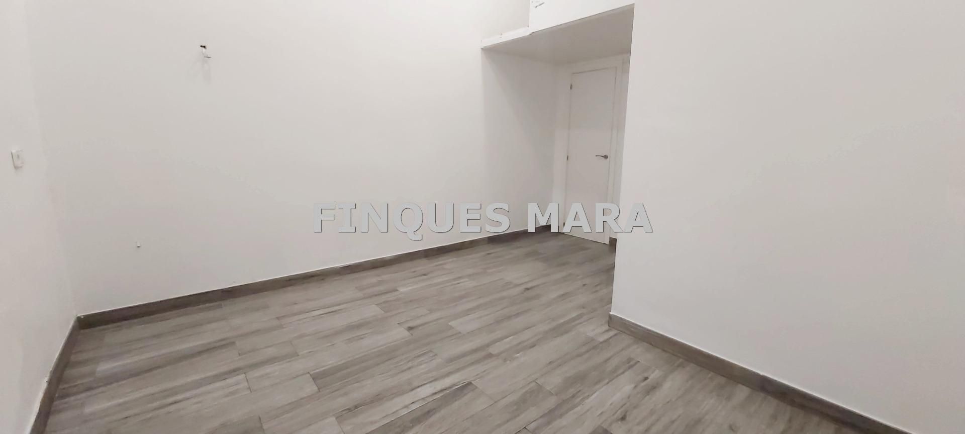 Office for sale in Sant Boi de Llobregat  with Heating