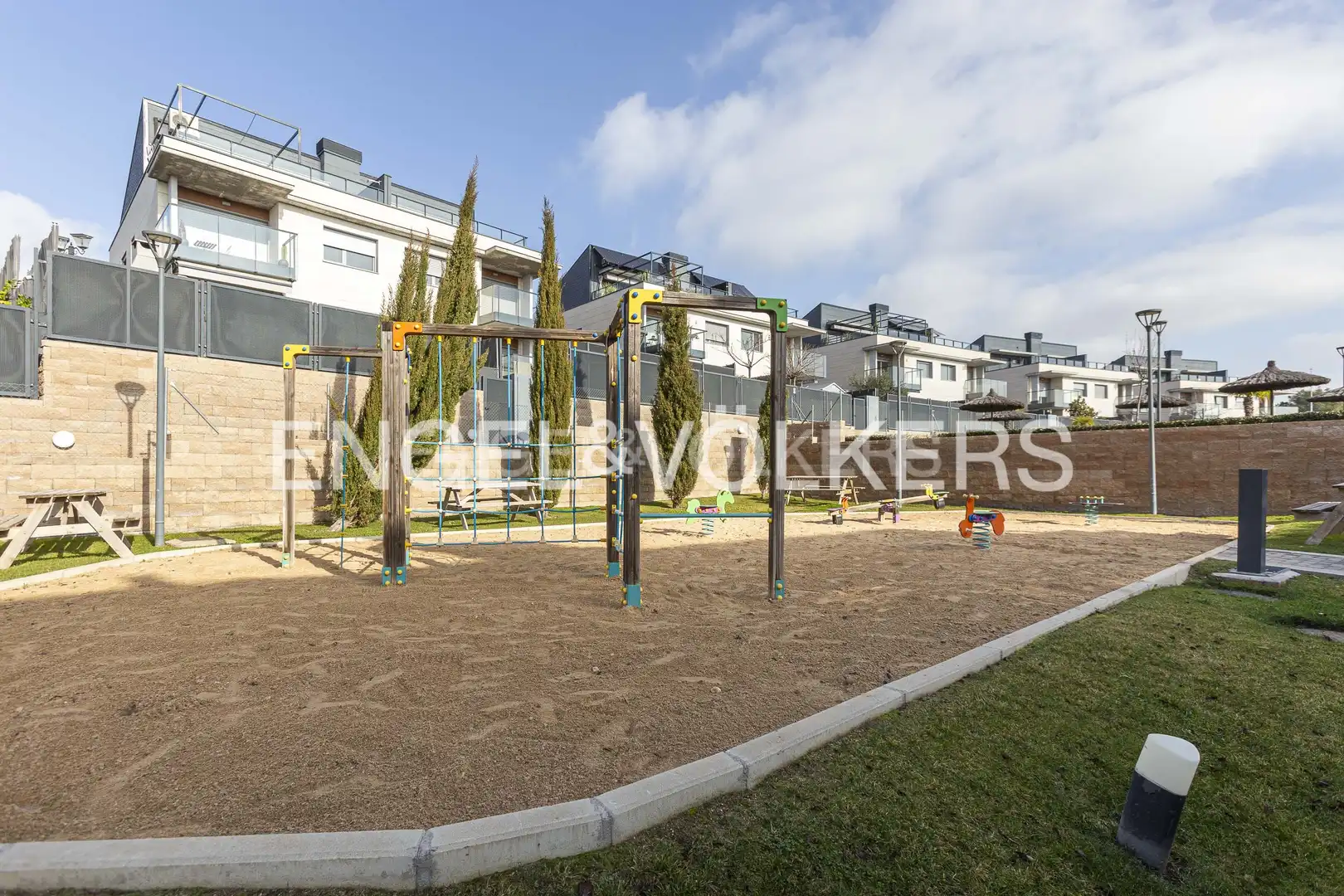 Terrace of Detached homes for rent in Boadilla del Monte  with Air Conditioner, Heating and Private garden