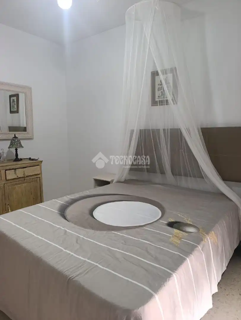 Habitación de Dúplex en venta en Valverde de Leganés con Aire acondicionado y Balcón