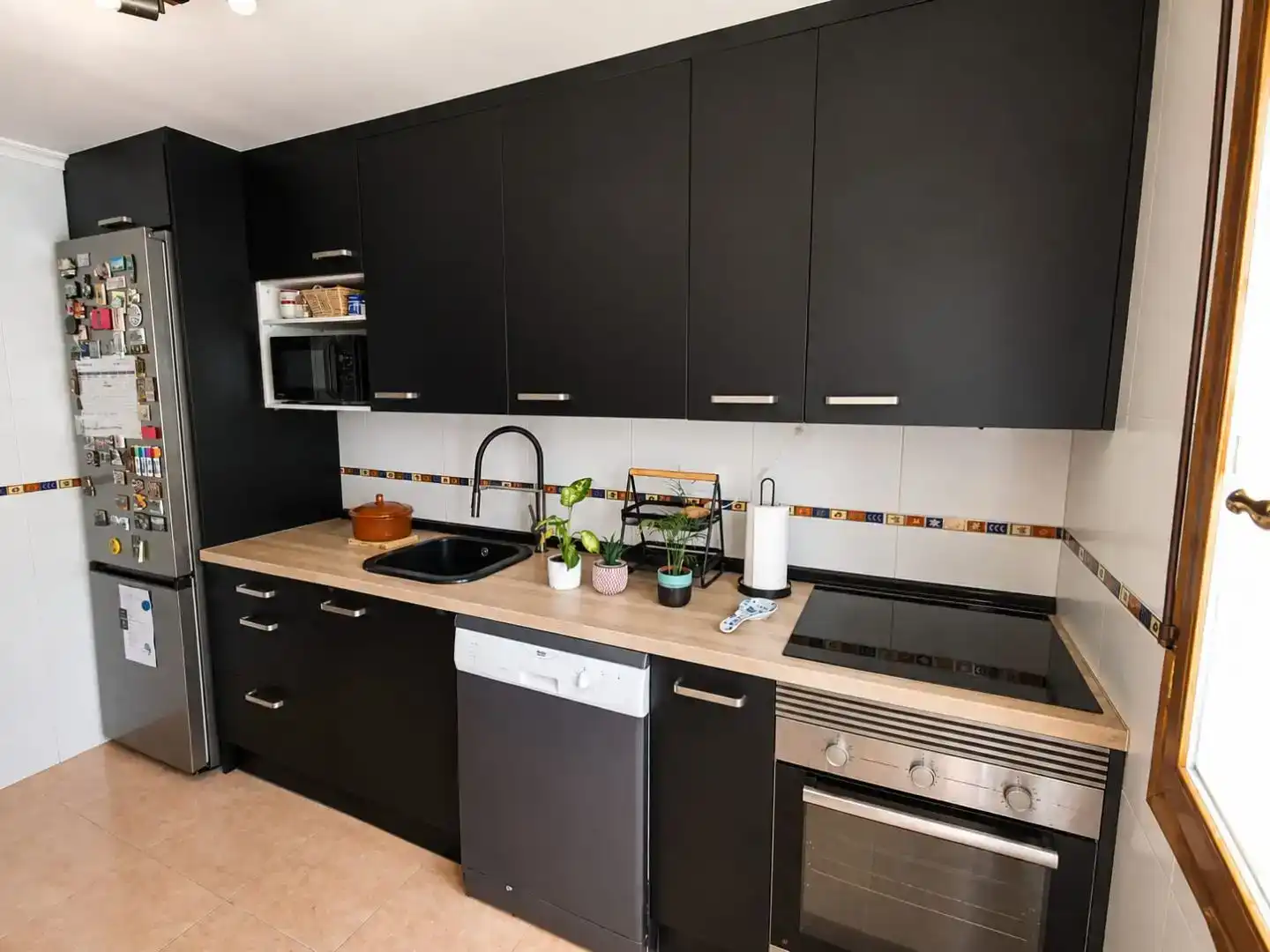 Cuina de Casa o xalet en venda en Mucientes amb Jardí privat, Parquet i Traster