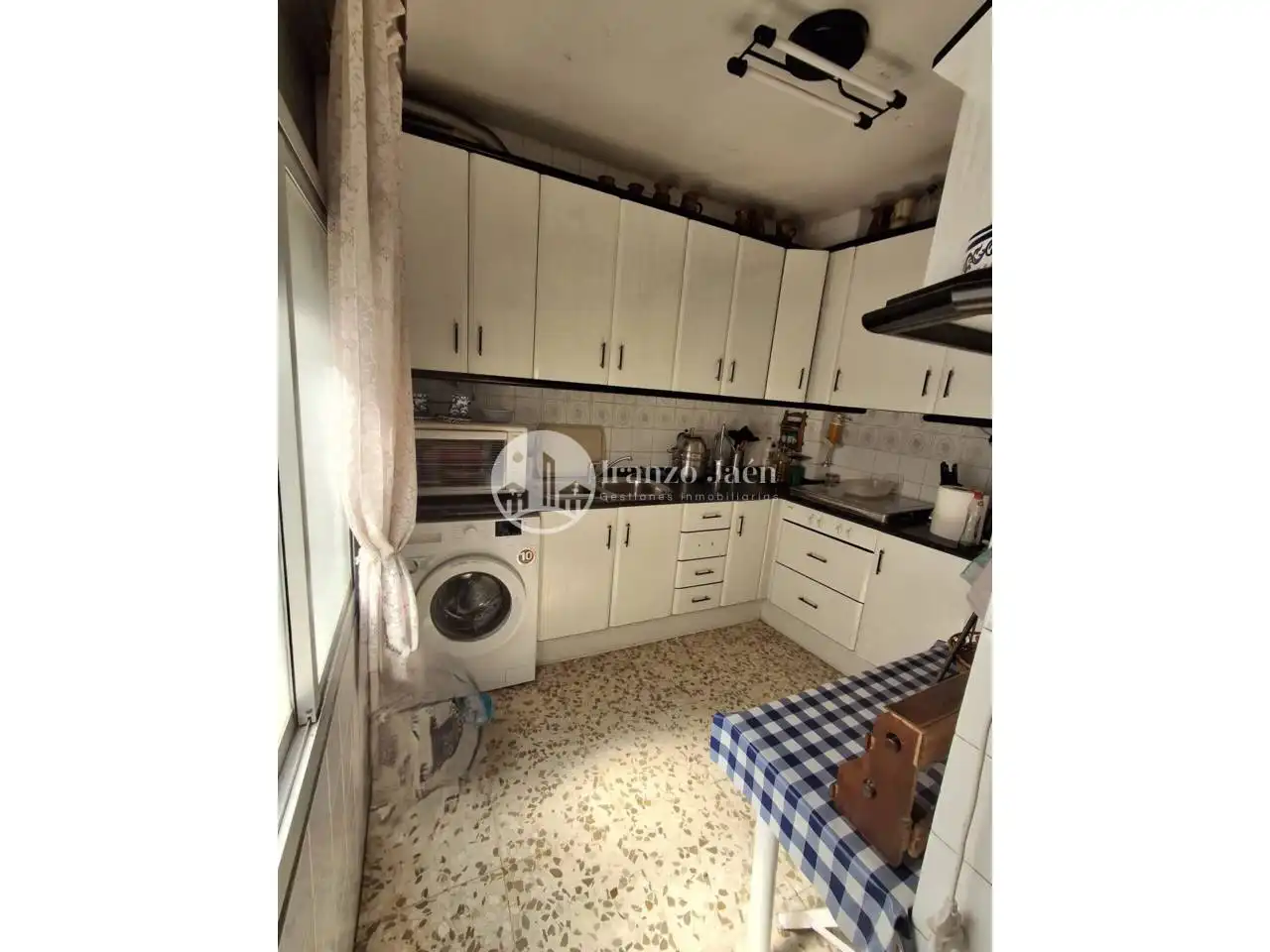 Flat with lift for sale in Avenida Granada, imagen 7