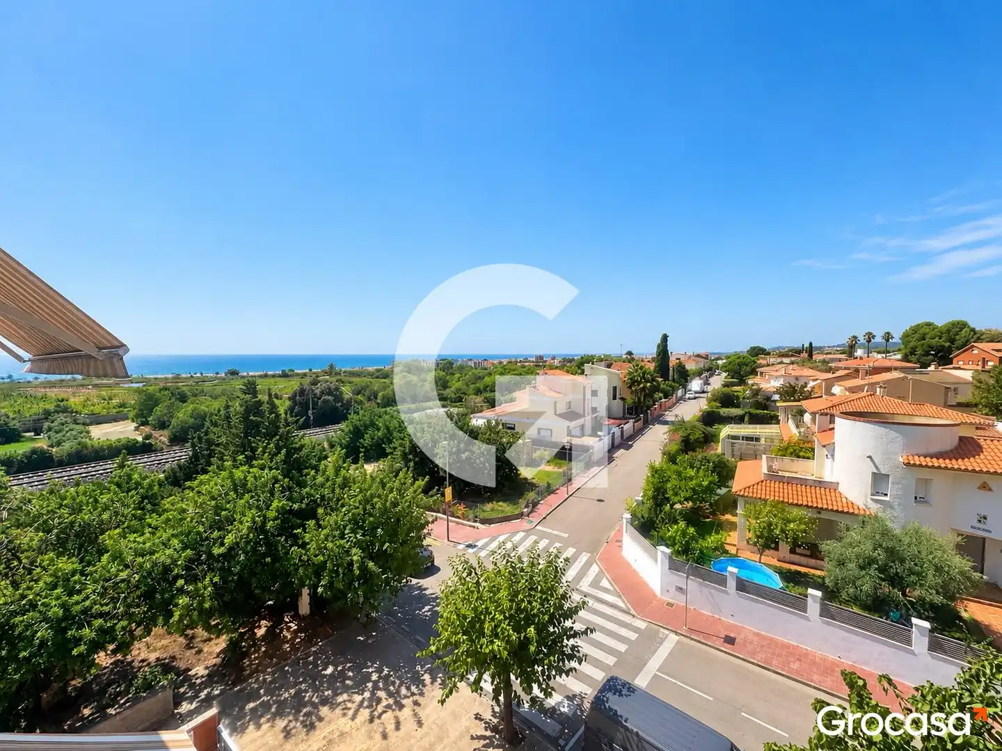 Exterior view of Attic for sale in El Vendrell  with Air Conditioner, Heating and Terrace