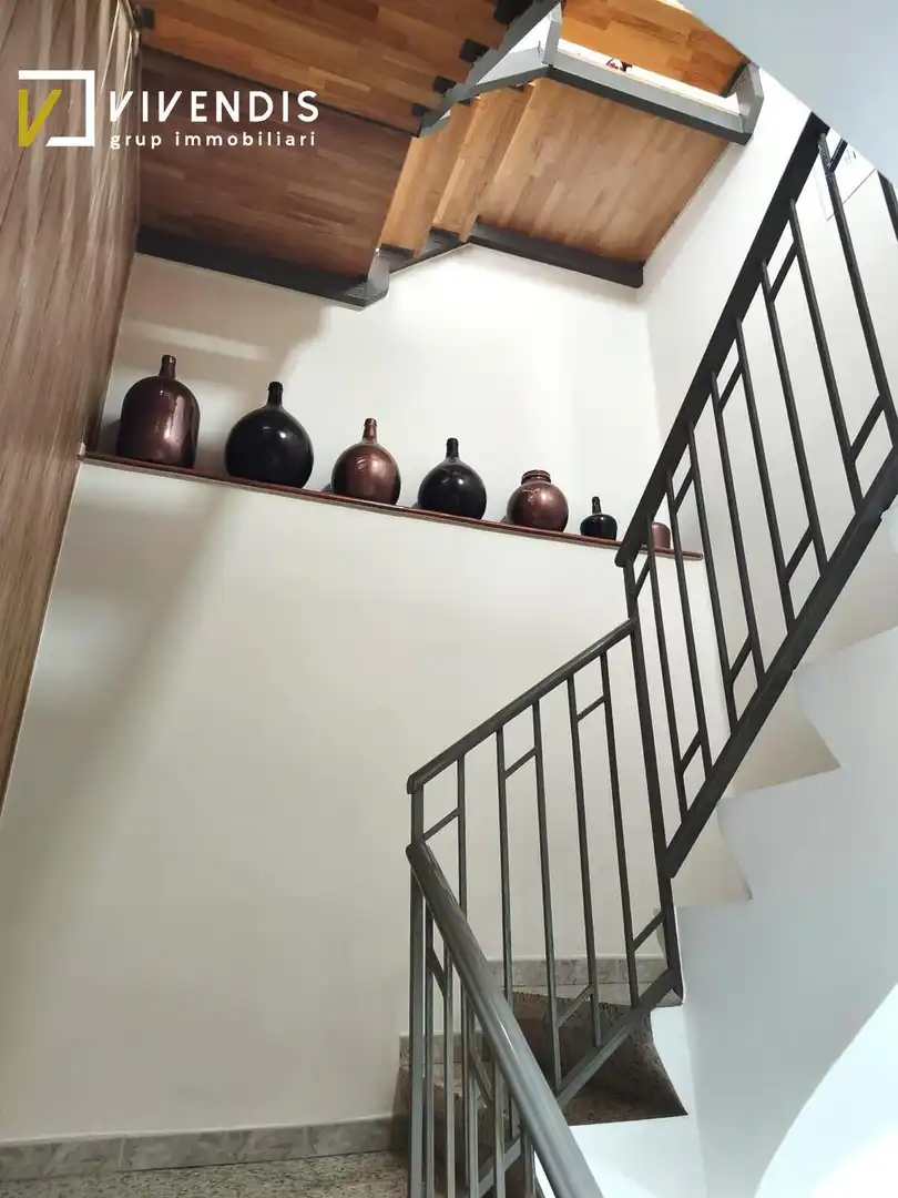 Houses for sale in Almenar  with Air Conditioner, Heating and Storage room
