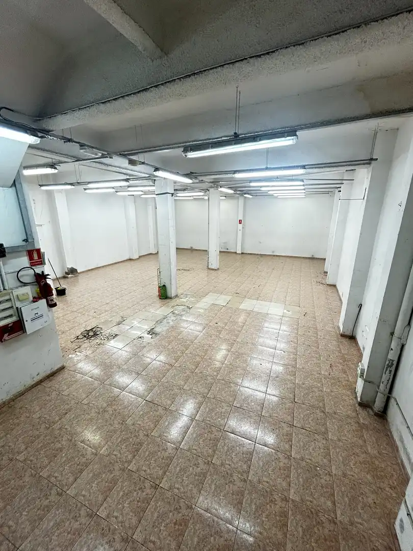 Gewerbefläche zum Verkauf in Calle POETA LLOMBART DEL, imagen 7