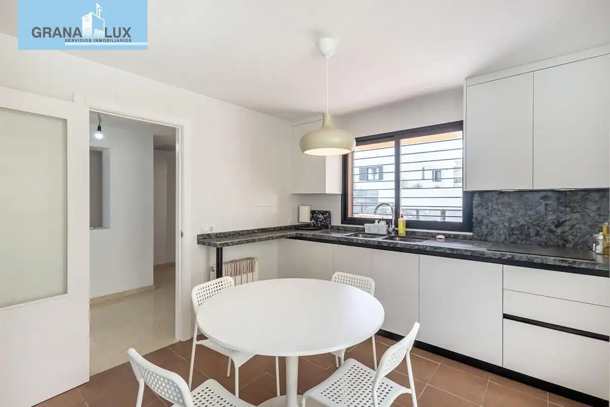 Casa a schiera con terrazza in vendita a Calle del Majuelo, imagen 14